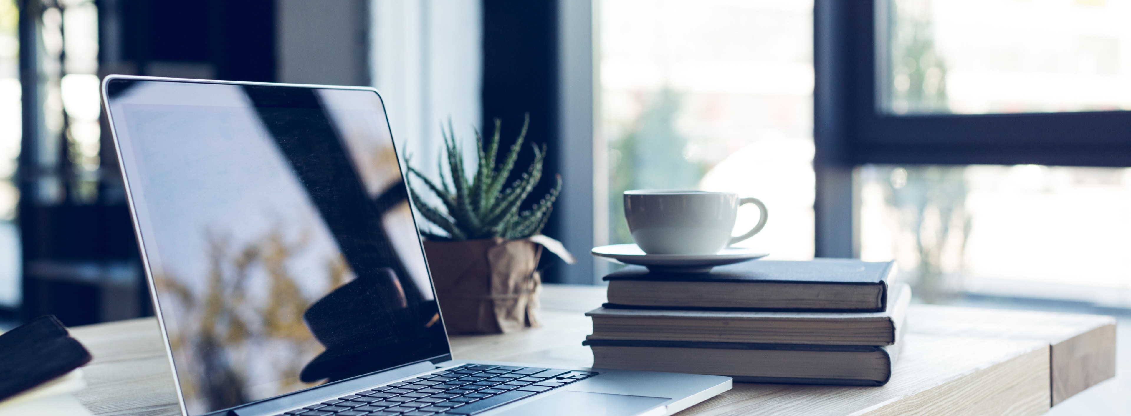 How to Work from Home: Creating Productive Workspace | Oktra