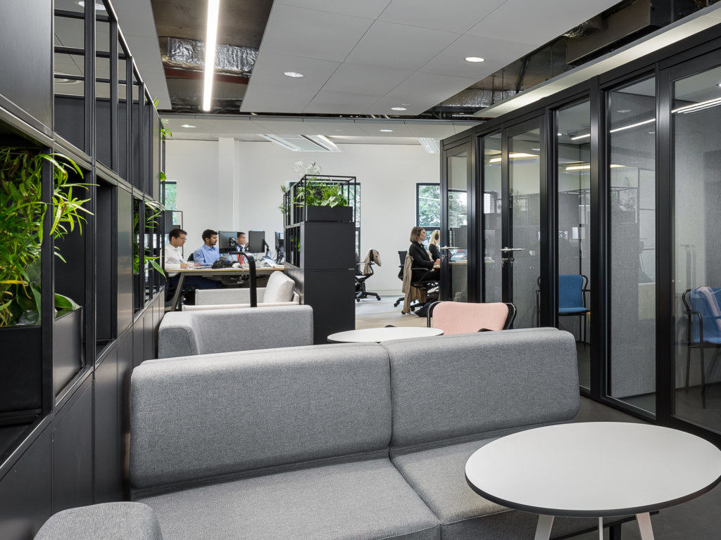 Sia Partners' Wellbeing-focused Workplace | Oktra Case Study