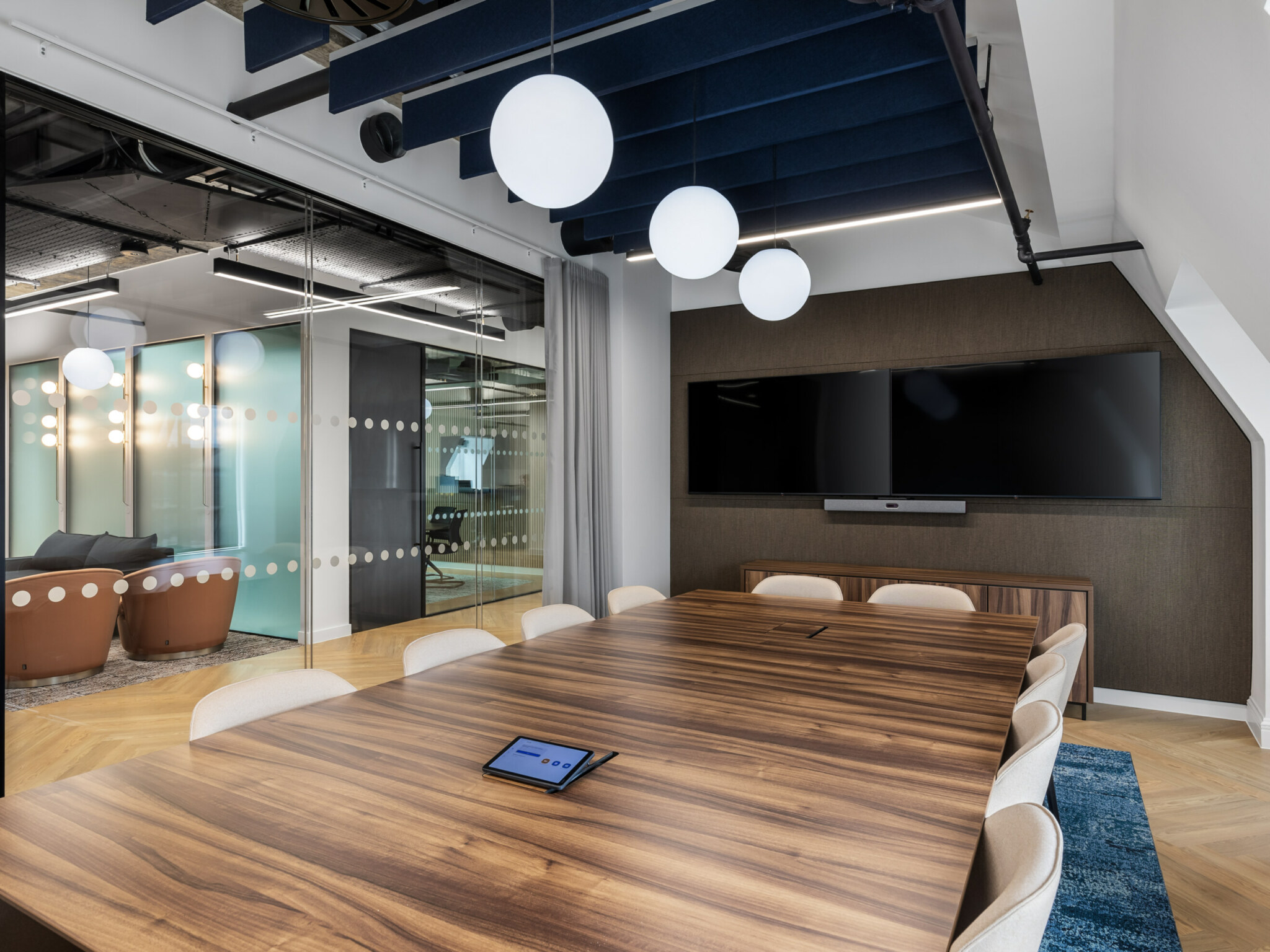 Office Design & Build for Financial Firm RTP Global