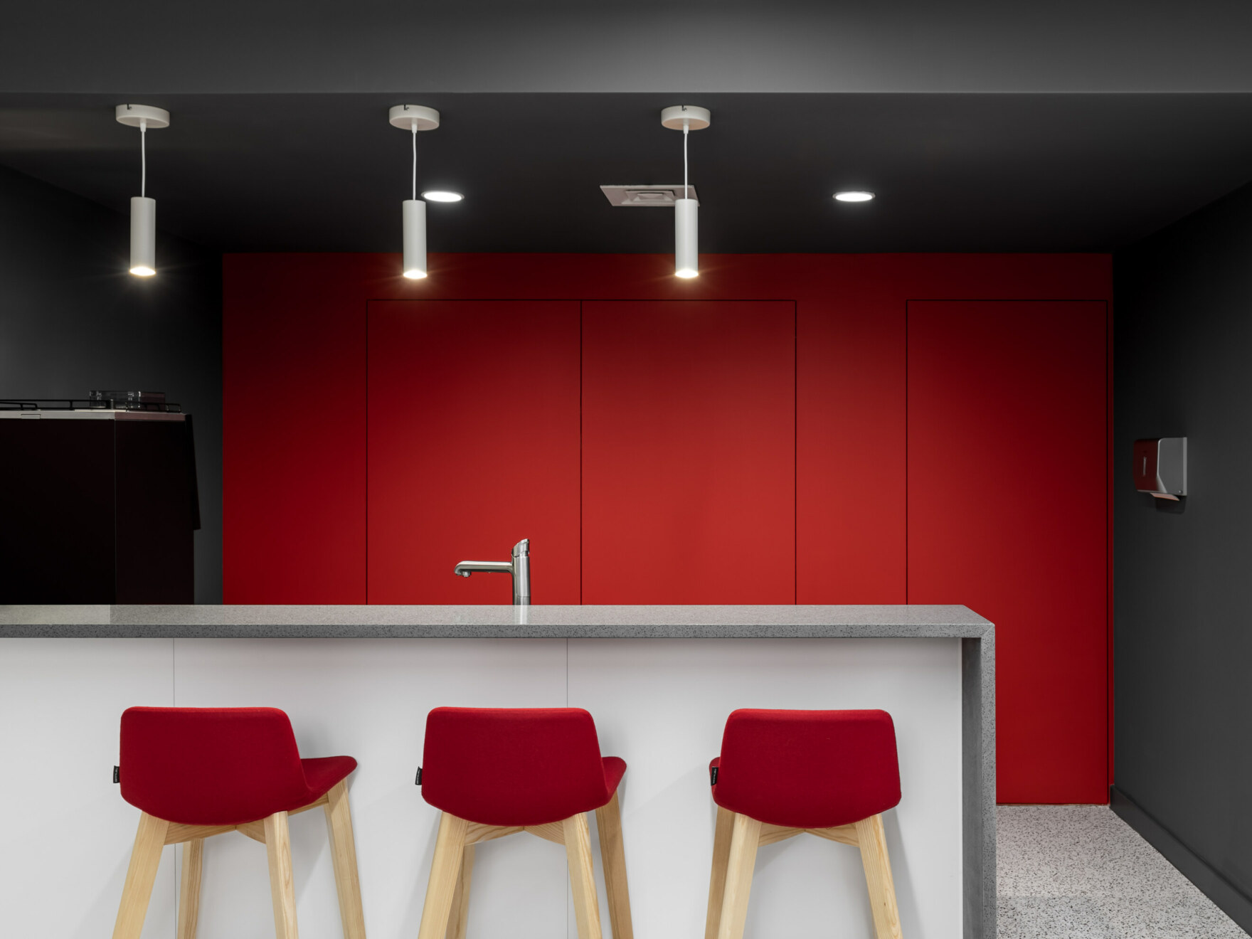 Legal Firm Office Design in London - Armstrong Teasdale