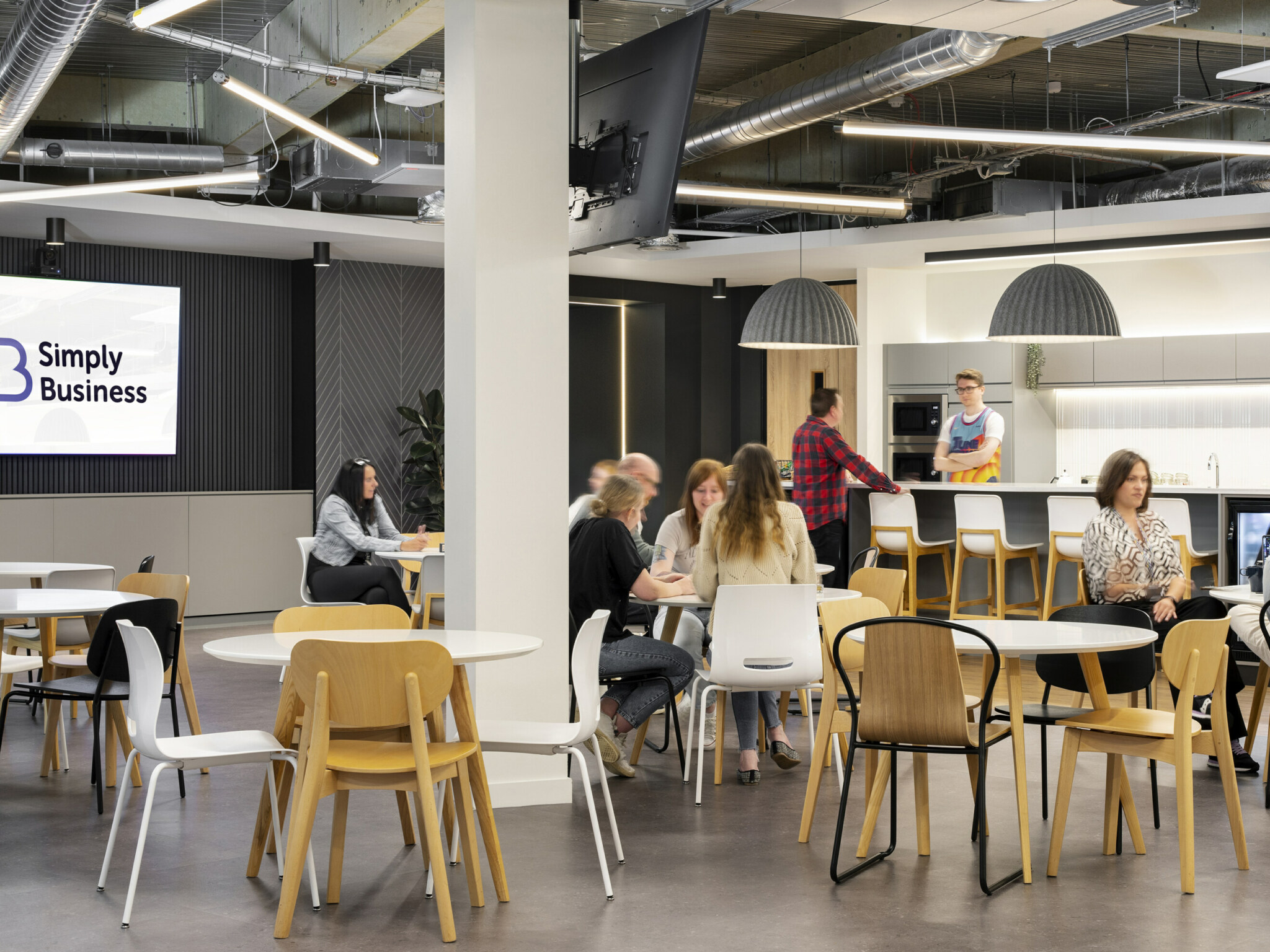 Cat B Fit Out for Simply Business | Oktra Case Study