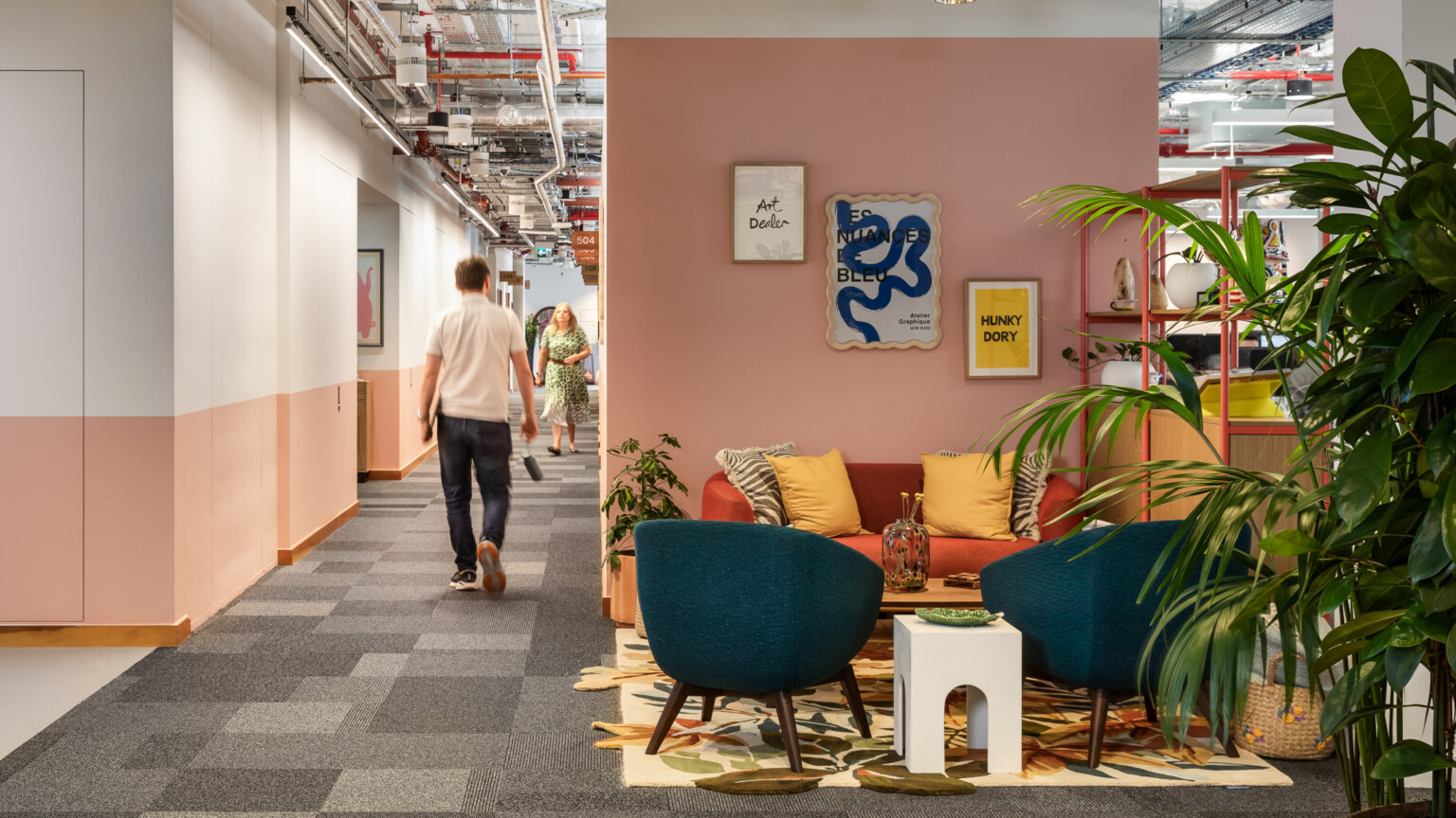 Office-Fit-Out-for-Global-Software-Company-24-aspect-ratio-3840-2160