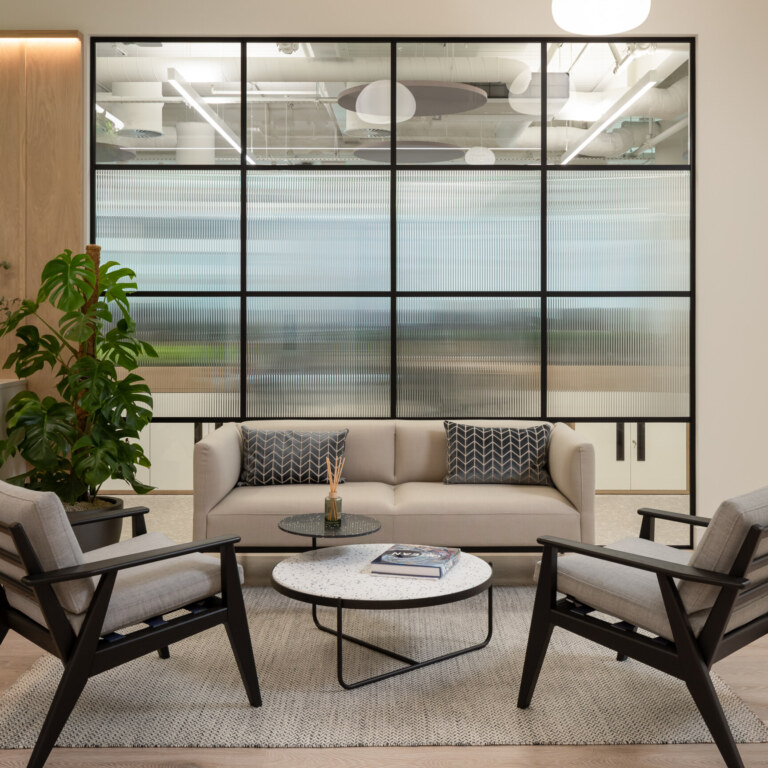 Office-fit-out-for-financial-firm-PRI-3-aspect-ratio-1728-1728