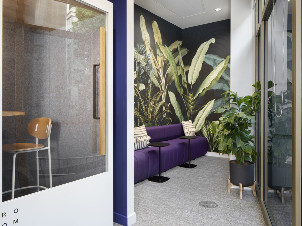 Oktra-Paysafe-London-025-aspect-ratio-2640-1980