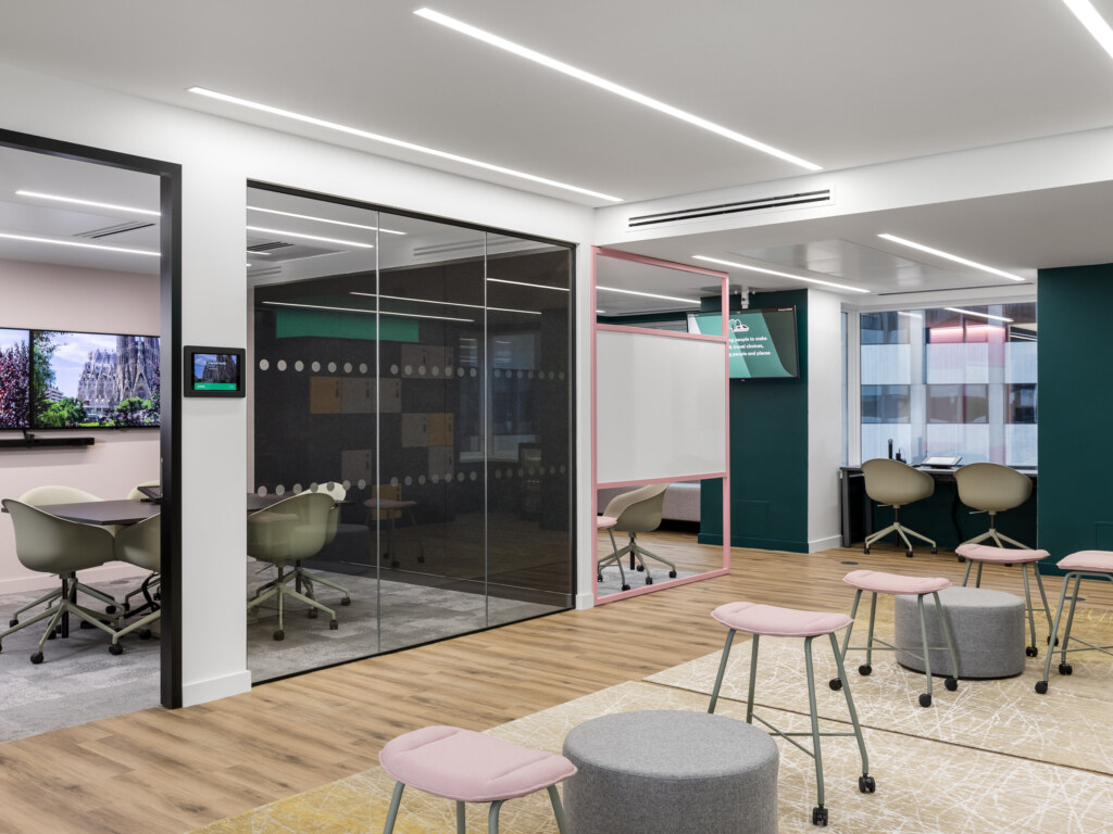 Trainline-12-MidRes-aspect-ratio-2640-1980