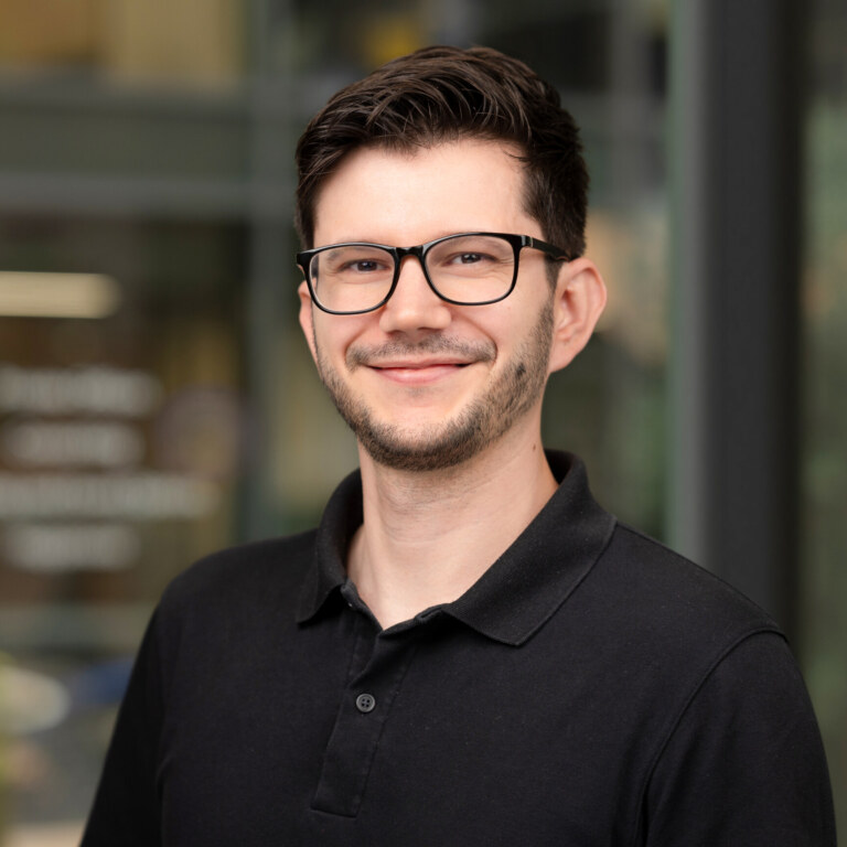 Yanko-Kondev--aspect-ratio-1728-1728