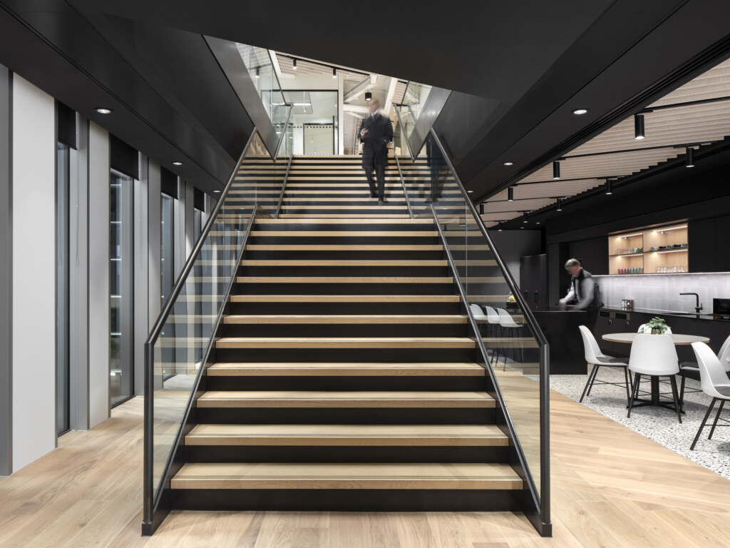 Workplace-Design-for-Finance-Firm-Acrisure-10-aspect-ratio-2640-1980