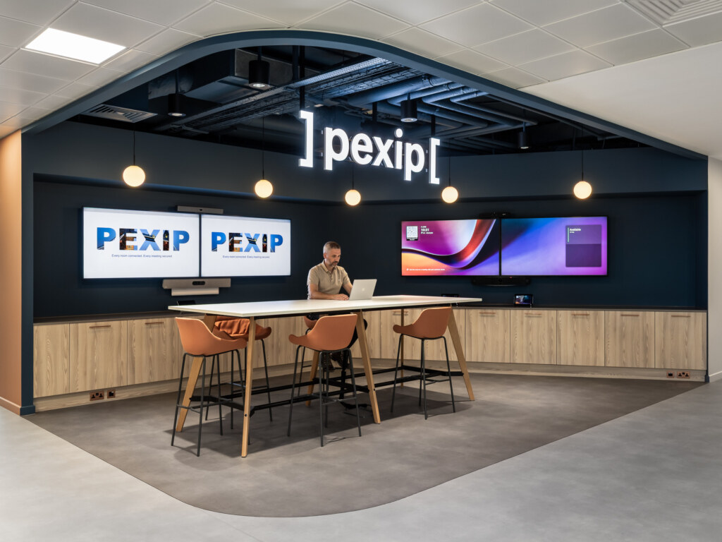 Pexip-Reading-1-MidRes-aspect-ratio-2640-1980