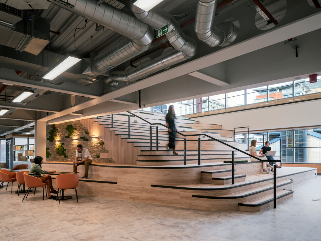 ©Luca-Piffaretti_Oktra-Matillion_Print_0015-aspect-ratio-2640-1980