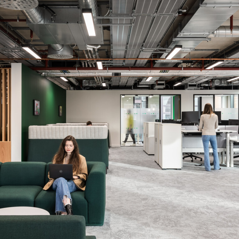 Macmillan-5-MidRes-aspect-ratio-1728-1728