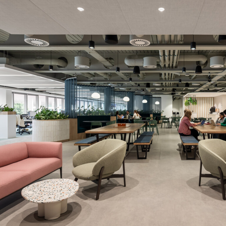 Headland-20-MidRes-aspect-ratio-1728-1728