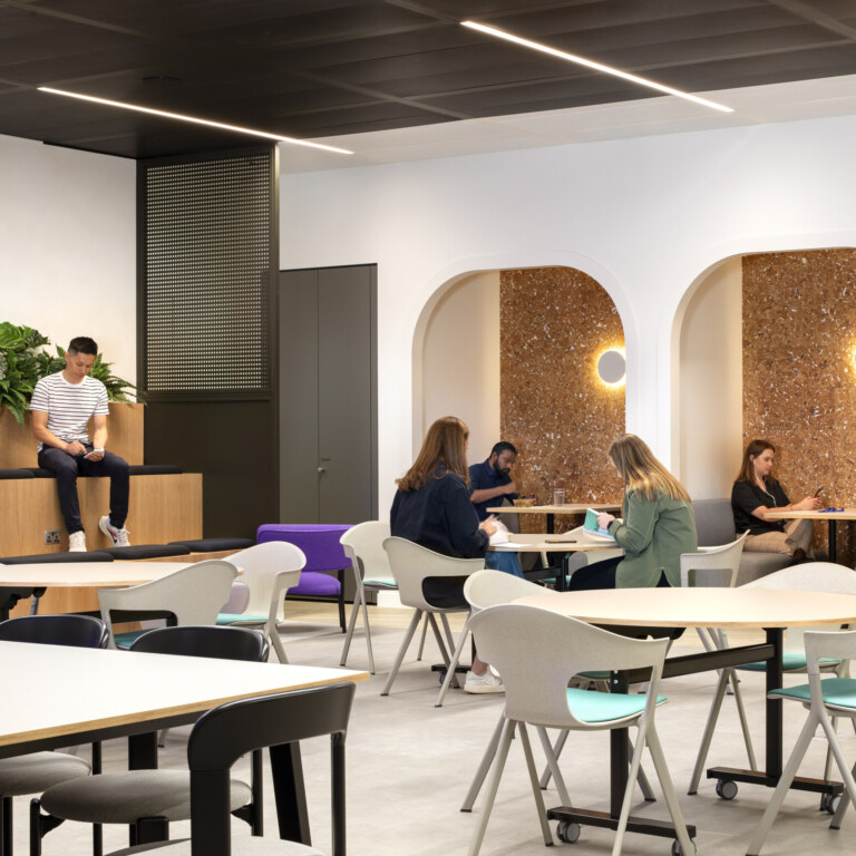 Oktra-Paysafe-London-011-aspect-ratio-1728-1728