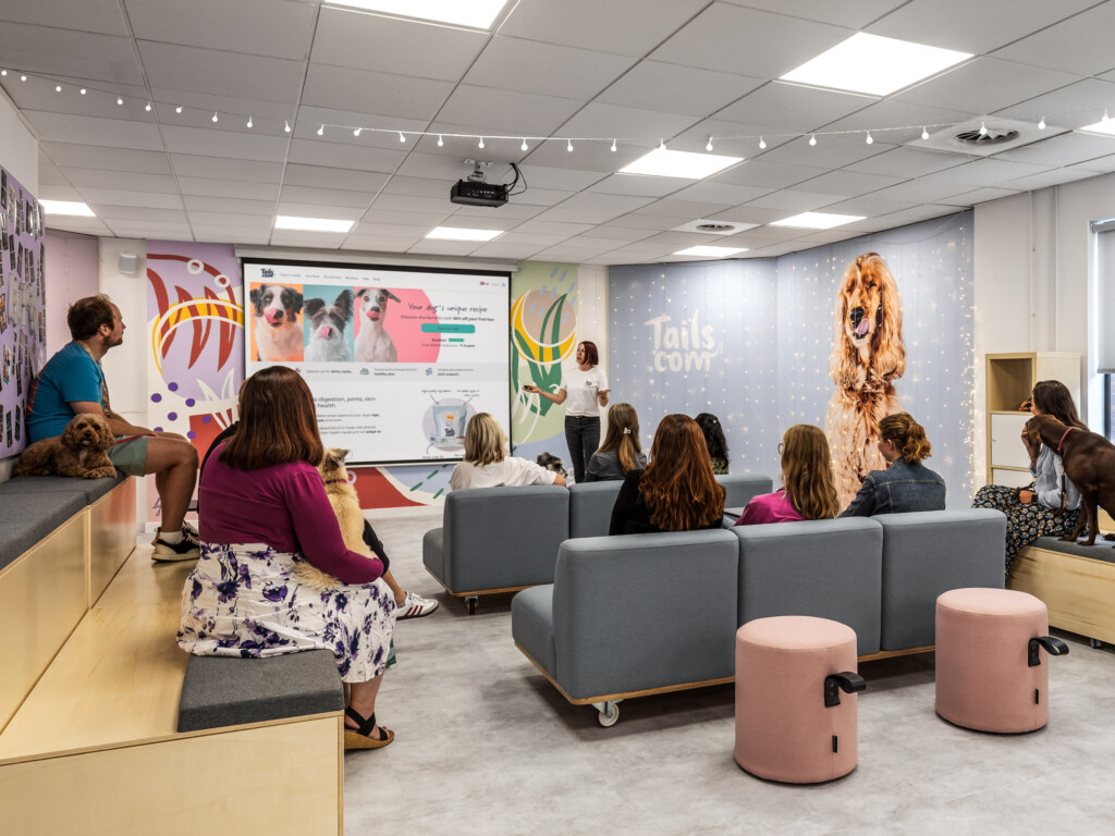 Tails-12-MidRes-aspect-ratio-2640-1980