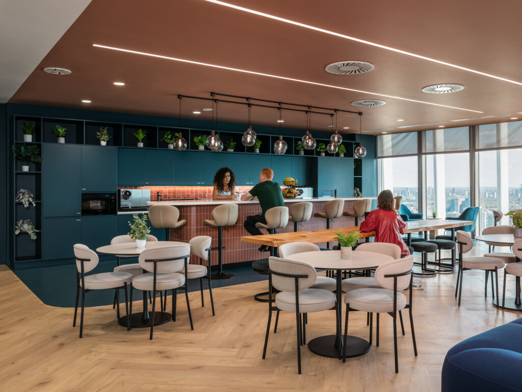 TelefonicaLondon-20-MidRes-aspect-ratio-2640-1980