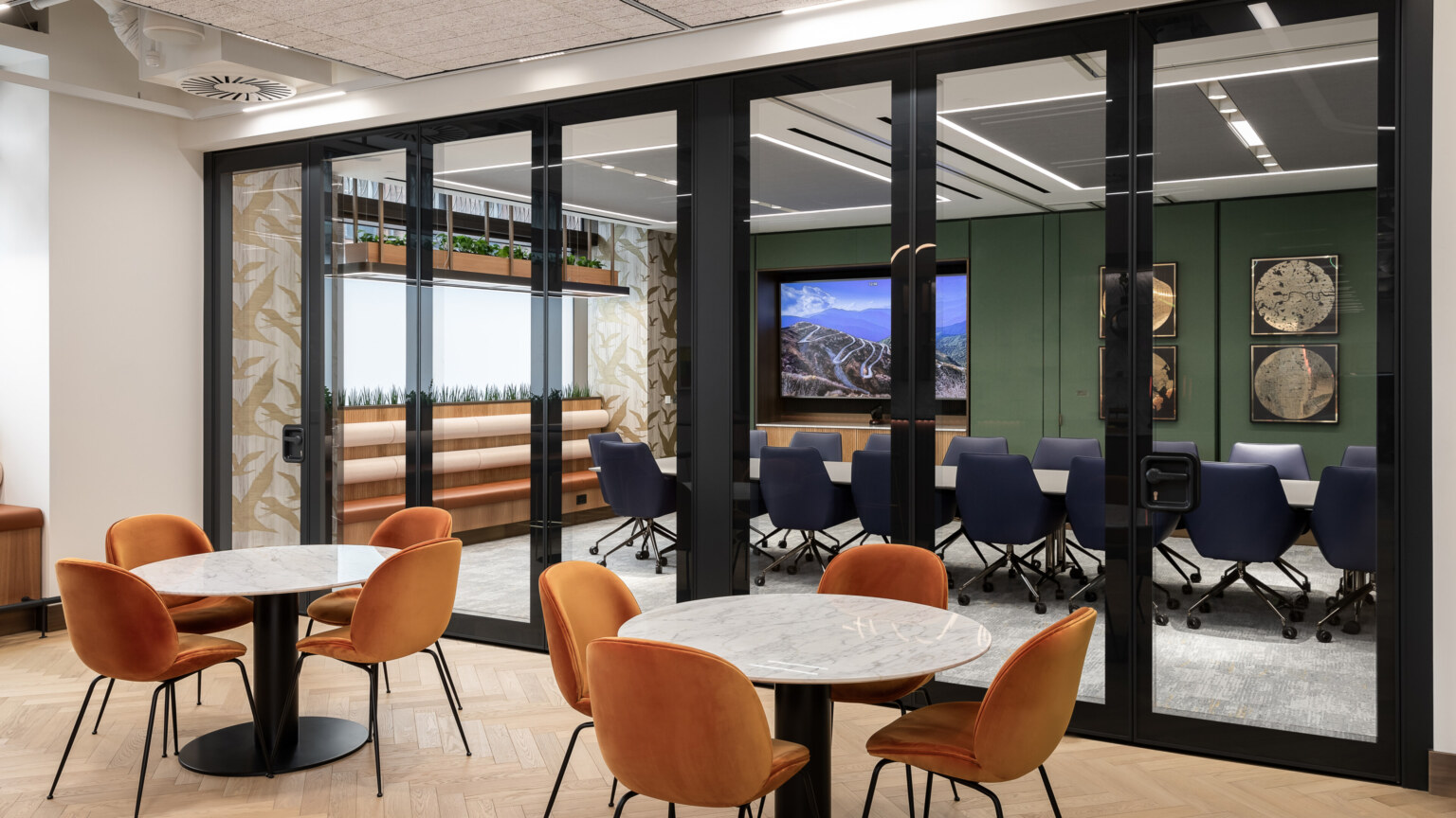 Global-Venture-Capital-Firm-Office-Fit-Out-10-aspect-ratio-3840-2160