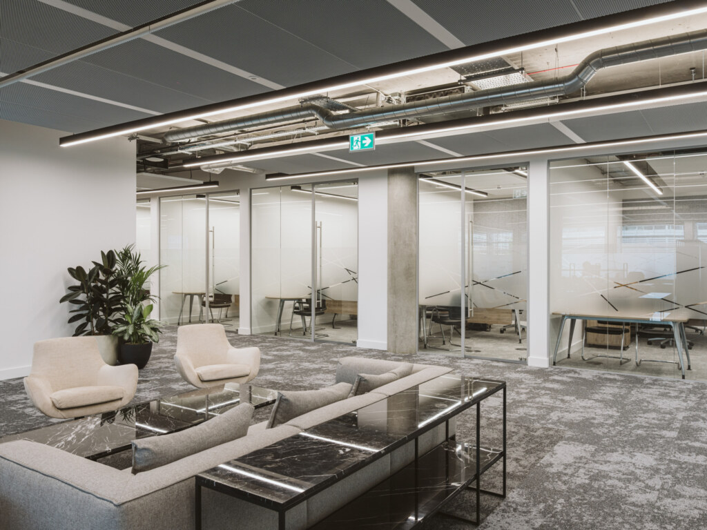 250530-Chiswick-Park-55-aspect-ratio-2640-1980