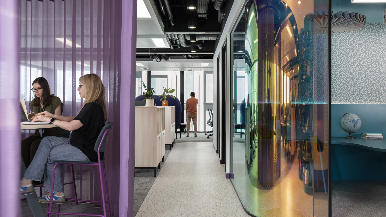 Oktra-LOW-RES-Merlin-004-aspect-ratio-3840-2160