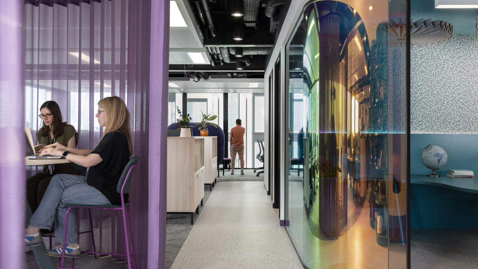 Oktra-LOW-RES-Merlin-004-aspect-ratio-3840-2160