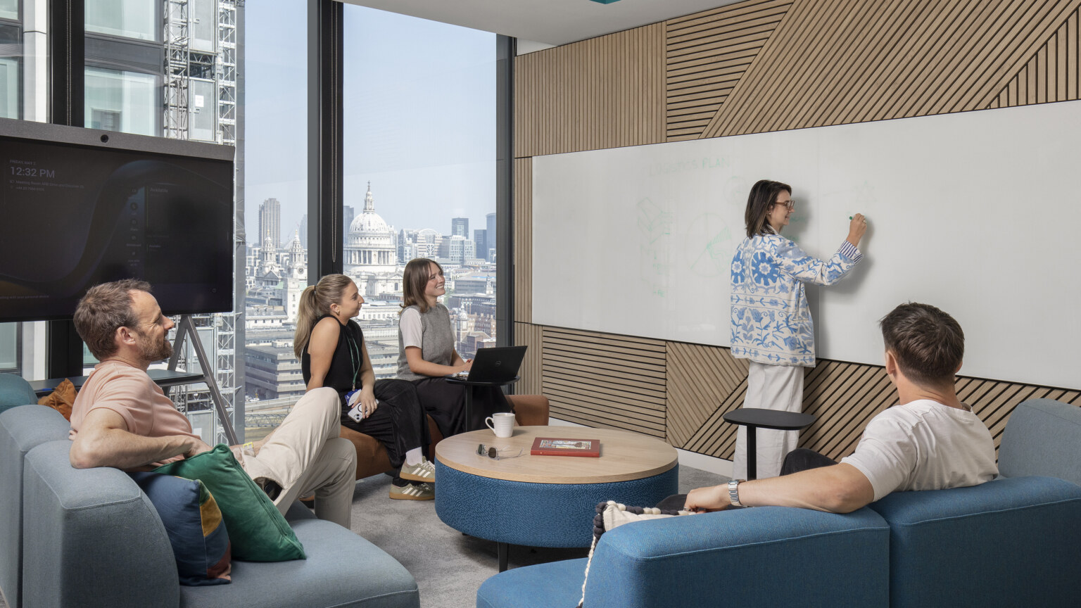 Oktra-LOW-RES-Merlin-019-aspect-ratio-3840-2160