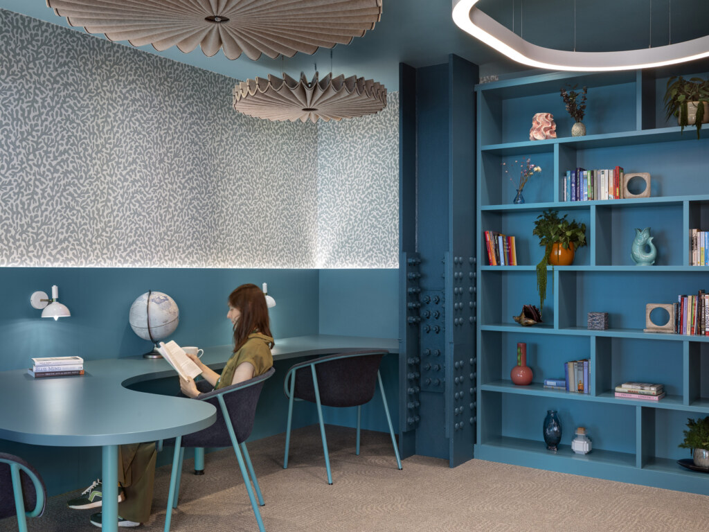 Oktra-LOW-RES-Merlin-010-aspect-ratio-2640-1980