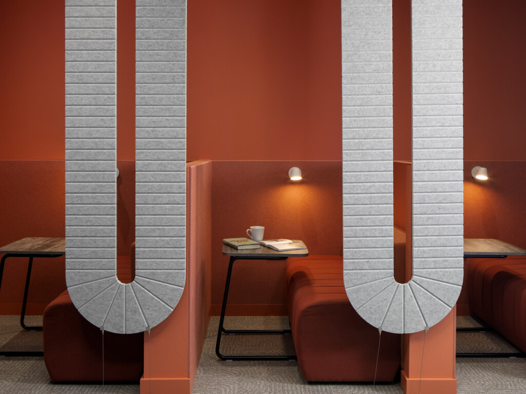 Oktra-Merlin-011-aspect-ratio-2640-1980