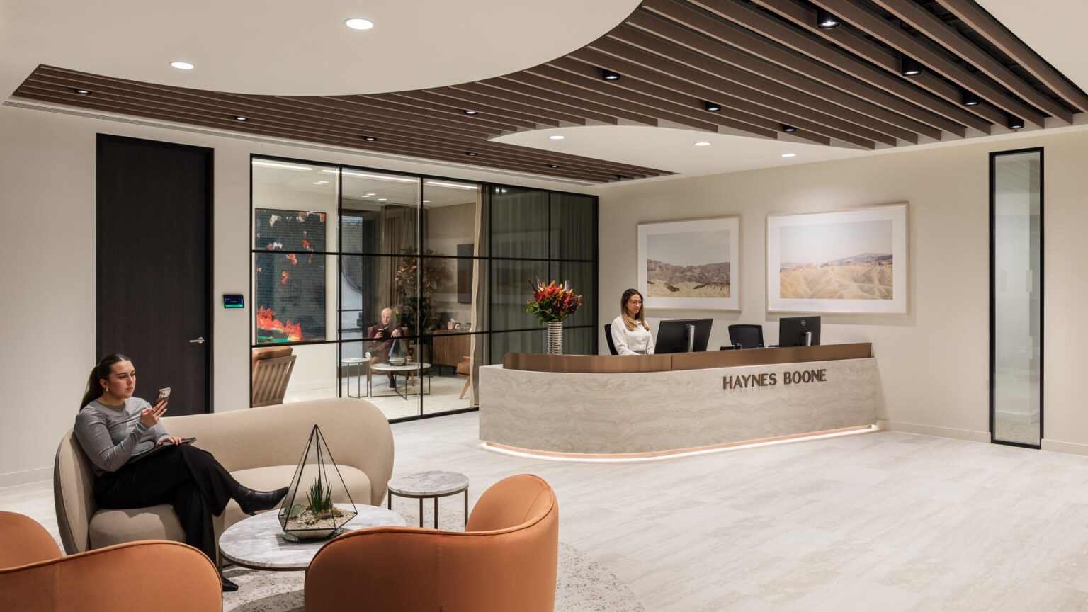 HaynesBoone-1-MidRes-aspect-ratio-3840-2160