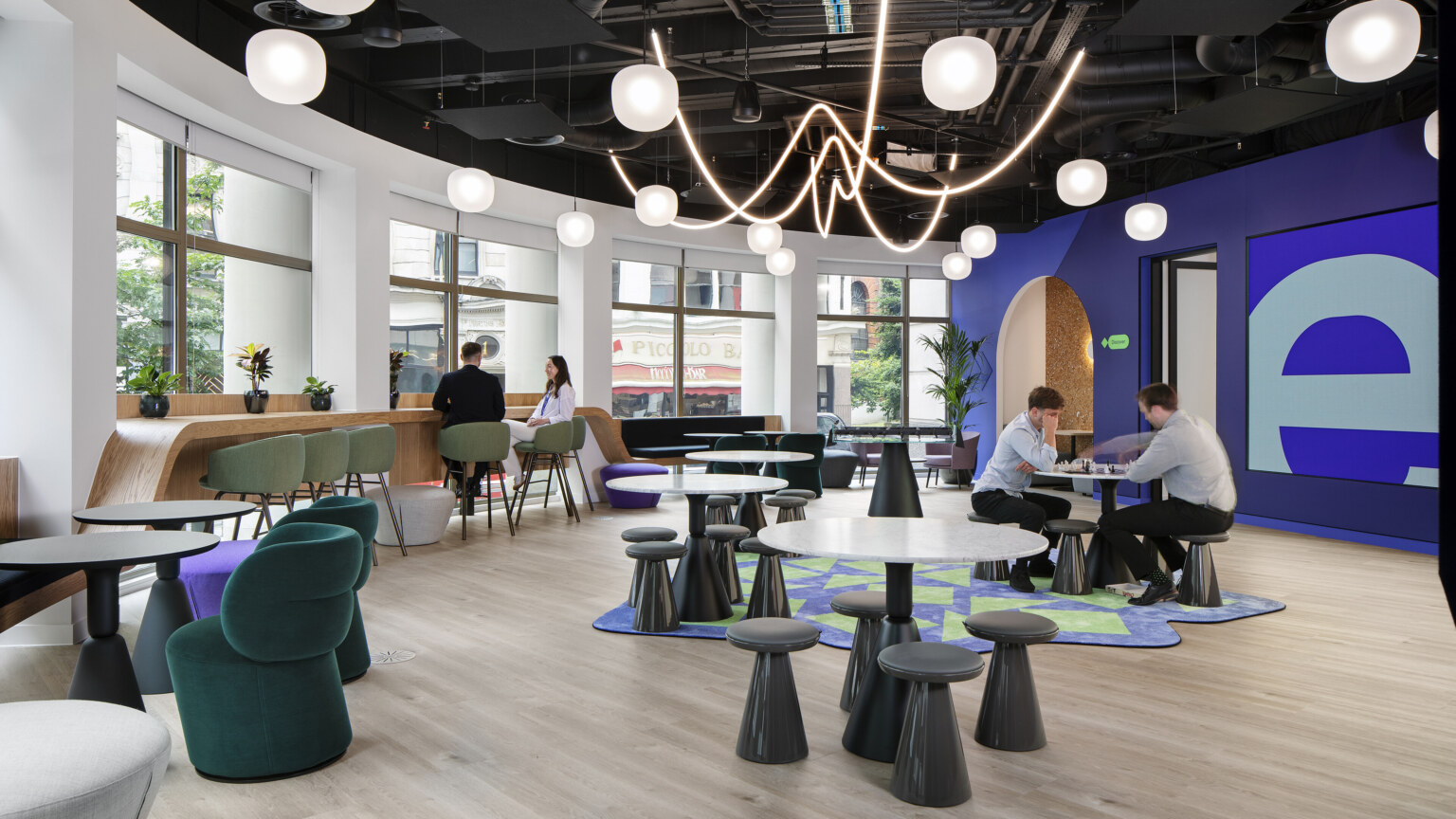 Office-fit-out-in-London-by-Oktra-for-Paysafe-8-aspect-ratio-3840-2160