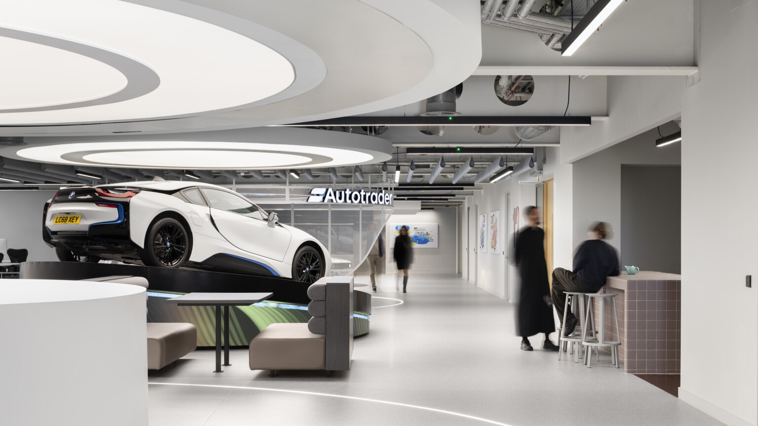 Oktra-Autotrader-Manchester-001_MIX-aspect-ratio-3840-2160