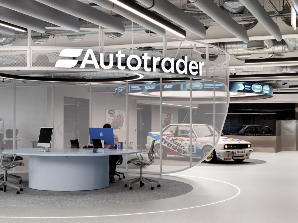 Oktra-Autotrader-Shoot-Two-027-aspect-ratio-2640-1980