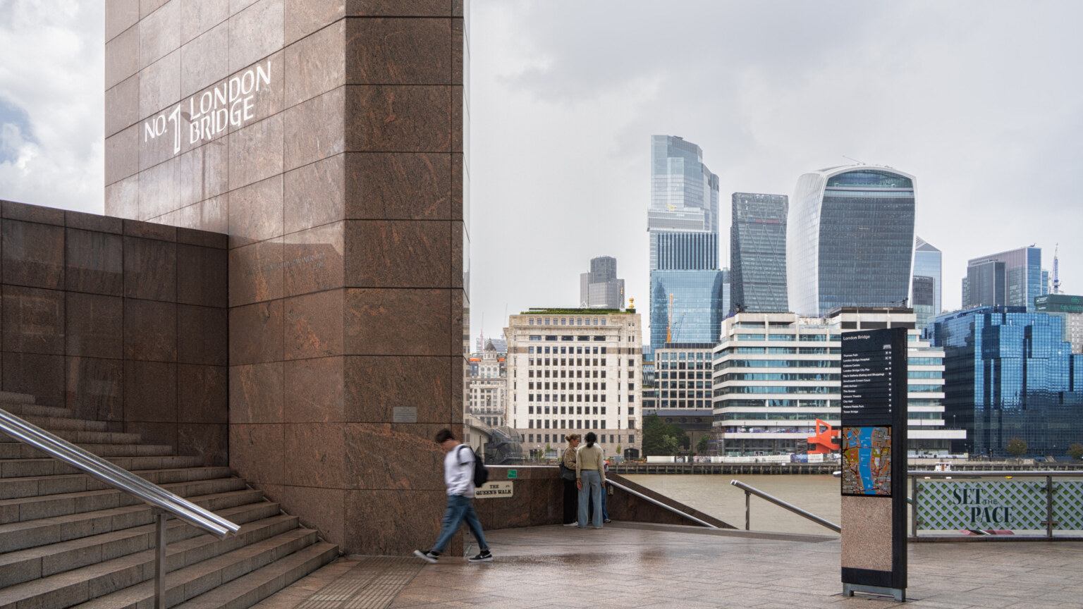 No.1-London-Bridge-aspect-ratio-3840-2160