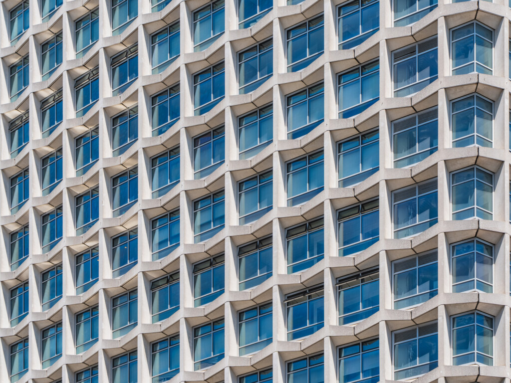 Centre-Point-Detail-aspect-ratio-2640-1980