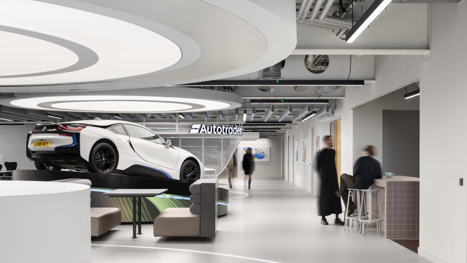 Oktra-Autotrader-Manchester-001_MIX-aspect-ratio-3840-2160