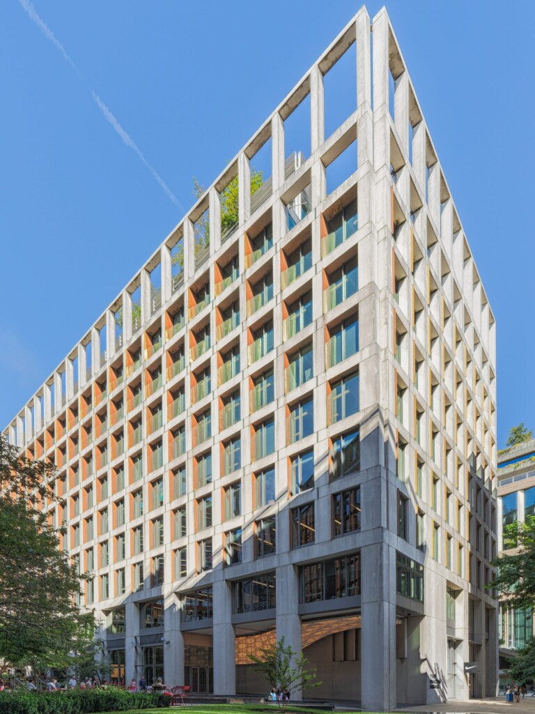 Two-Pancras-Square-Portrait-aspect-ratio-1980-2640